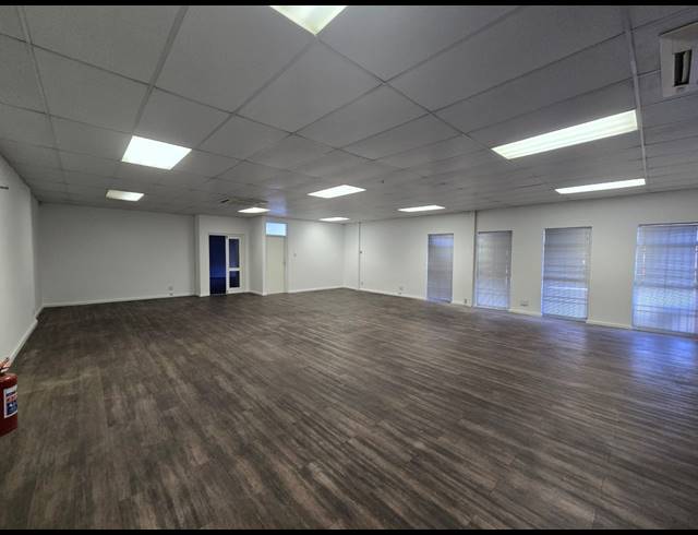 3,170M² WAREHOUSE TO LET IN BRACKENFELL INDUSTRIAL